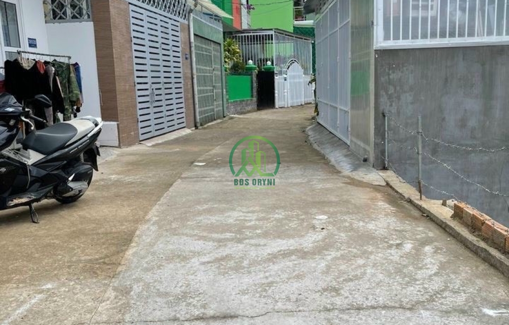 CẦN BÁN LÔ ĐẤT HẺM Ô TÔ ĐƯỜNG NGÔ QUYỀN- P6 - ĐÀ LẠT.