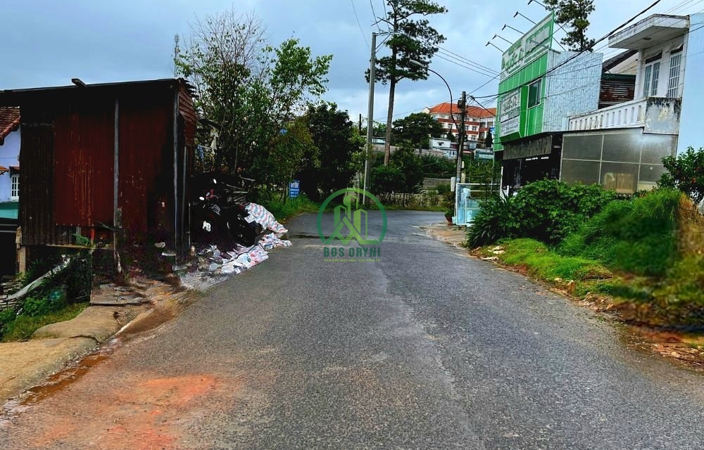 CẦN BÁN NHÀ MẶT TIỀN ĐƯỜNG TÔ HIỆU- P8- ĐÀ LẠT