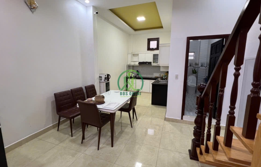 CẦN BÁN NHÀ HẺM ĐƯỜNG NGÔ QUYỀN- P6 - ĐÀ LẠT.