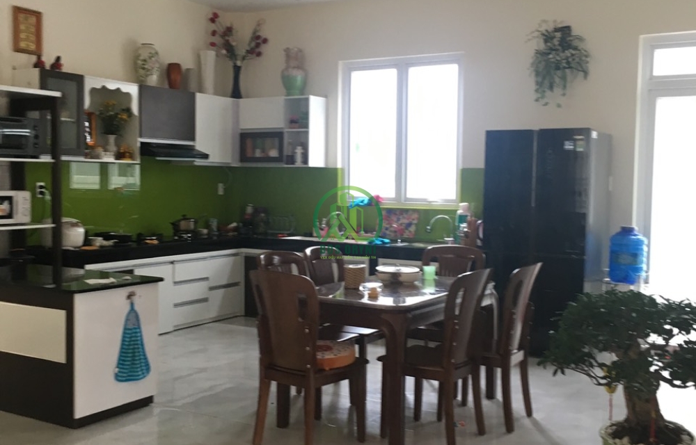 CẦN BÁN BIỆT THỰ MẶT TIỀN ĐƯỜNG CAO THẮNG- P7- ĐÀ LẠT
