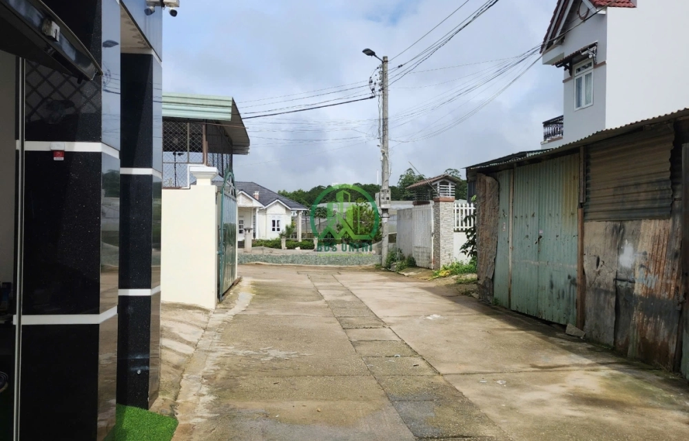 CẦN BÁN 200m2 ĐẤT CÓ NHÀ TRỌ 2 MẶT ĐƯỜNG LỮ GIA,P9,TP.ĐÀ LẠT