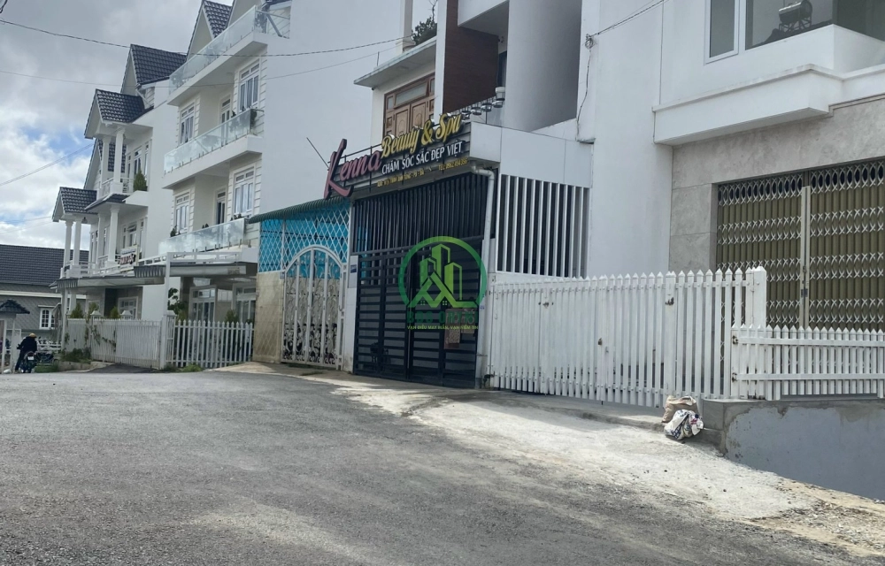 CẦN BÁN GẤP ĐẤT MẶT TIỀN ĐƯỜNG NGUYÊN TỬ LỰC- P8- ĐÀ LẠT