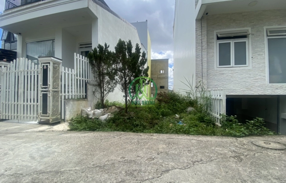 CẦN BÁN ĐẤT THÔNG THIÊN HỌC, PHƯỜNG 2, TP. Đà Lạt