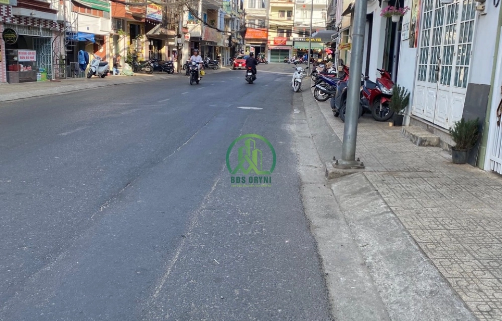 CHO THUÊ NHÀ 2 MẶT TIỀN ĐƯỜNG ĐOÀN THỊ ĐIỂM- P4- ĐÀ LẠT
