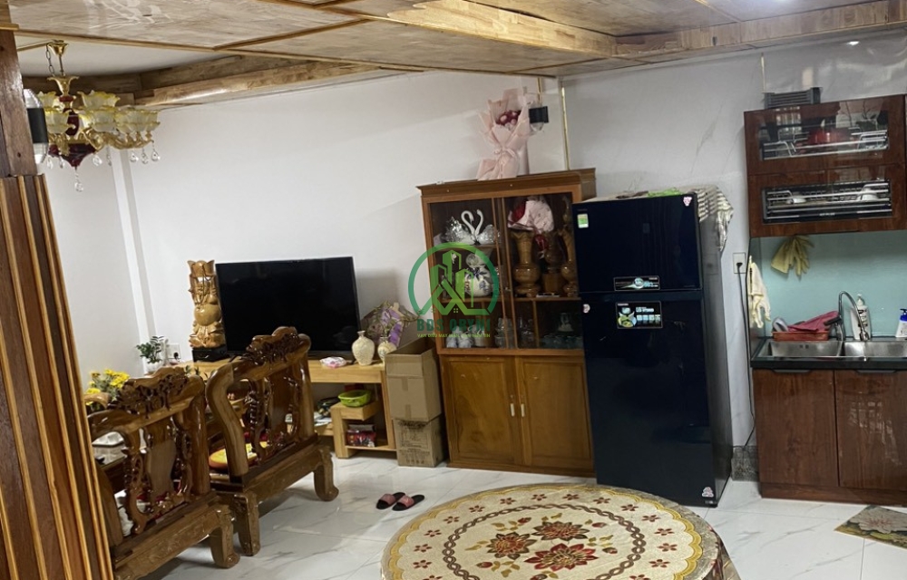 CẦN BÁN GẤP NHÀ 2 MẶT TIỀN ĐƯỜNG HẺM AN DƯƠNG VƯƠNG- P2- ĐÀ LẠT