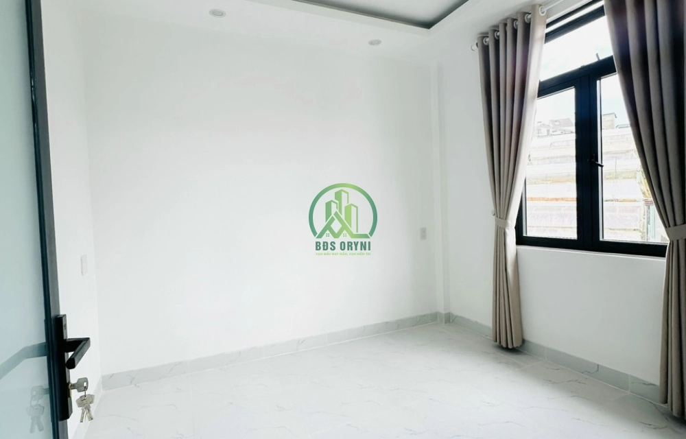 CẦN BÁN NHÀ ĐƯỜNG Ô TÔ MÊ LINH- P9- ĐÀ LẠT