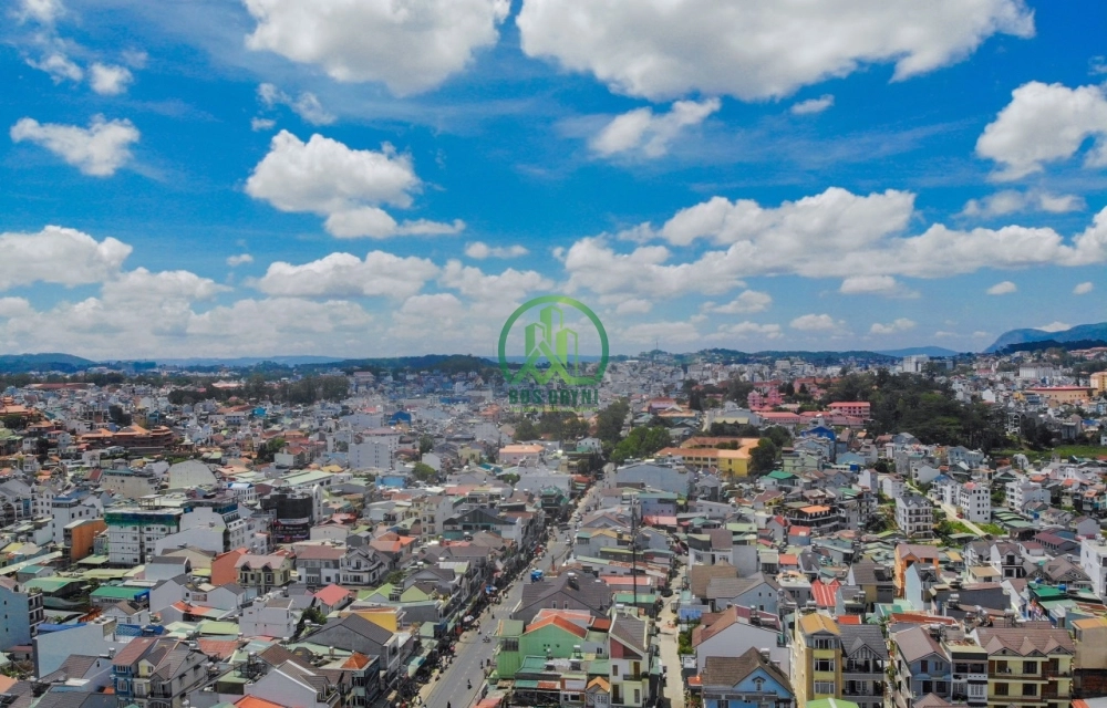 NHÀ 2 MẶT TIỀN ĐƯỜNG NGÔ QUYỀN, PHƯỜNG 6, ĐÀ LẠT 