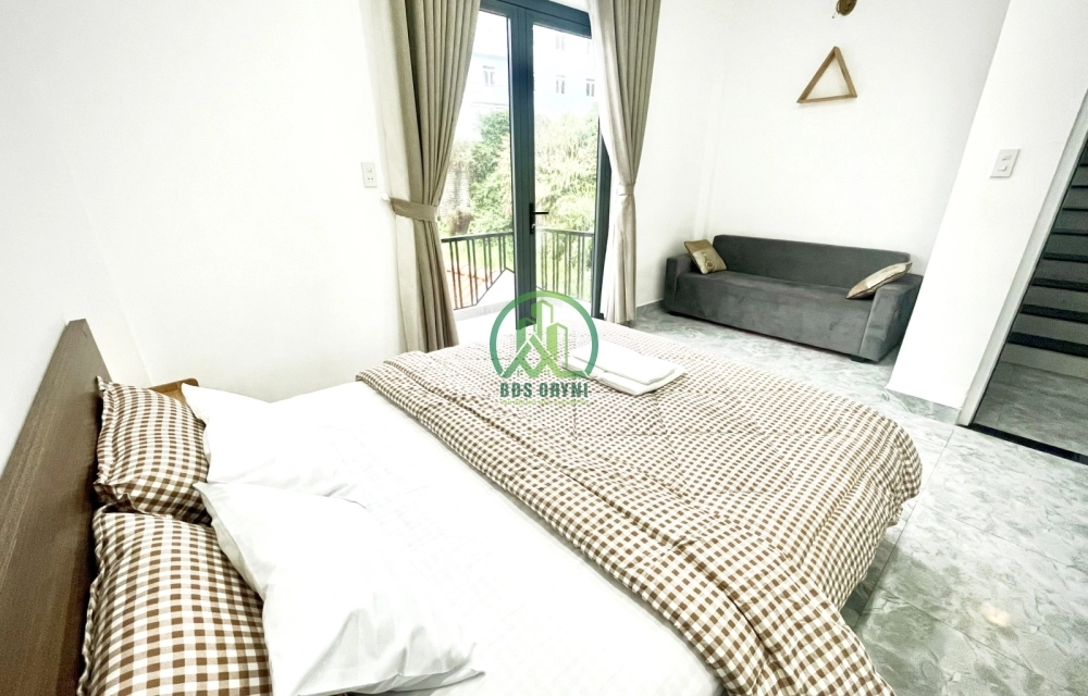 CHO THUÊ VILLA SÂN VƯỜN MỚI ĐẸP ĐƯỜNG VẠN THÀNH- P5- ĐÀ LẠT