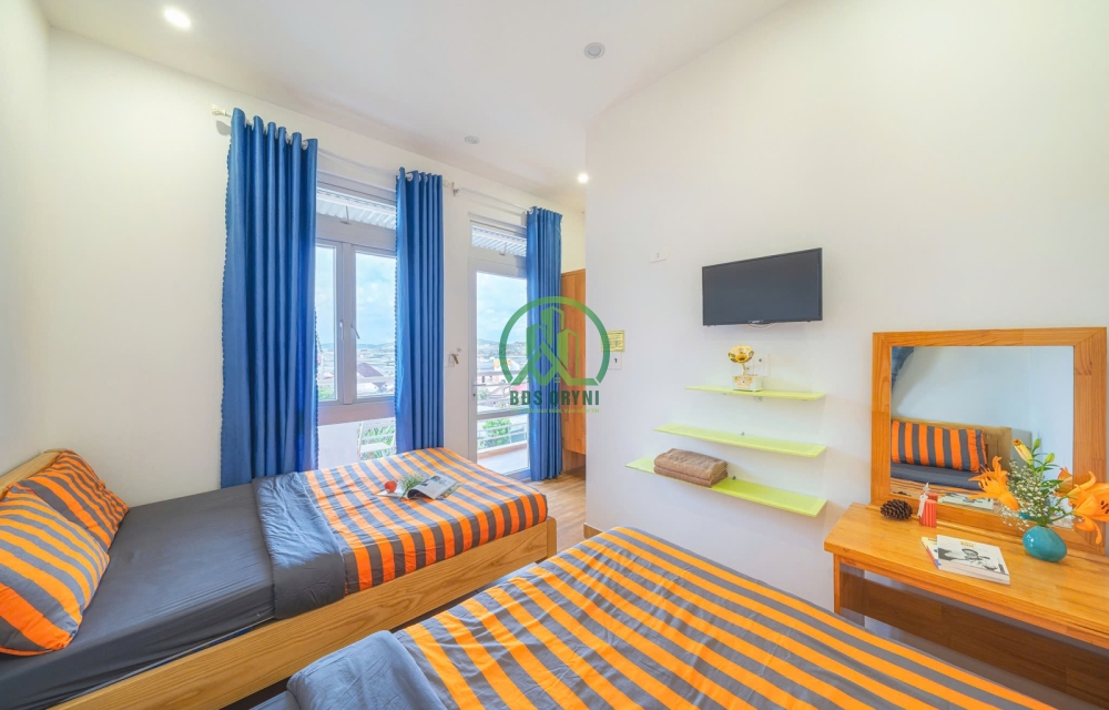 NHÀ 2 MẶT THOÁNG ĐƯỜNG TRỊNH HOÀI ĐỨC- P11- ĐÀ LẠT 