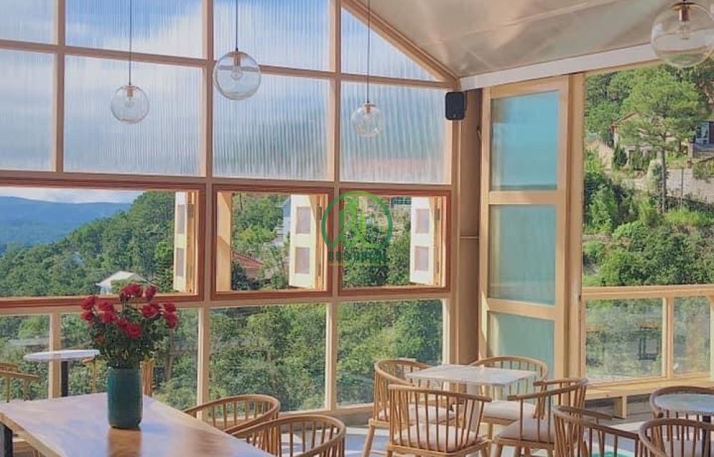 CẦN BÁN NHÀ ĐANG KINH DOANH QUÁN CÀ PHÊ CHECK IN- ĐƯỜNG HOÀNG HOA THÁM, PHƯỜNG 10, ĐÀ LẠT.