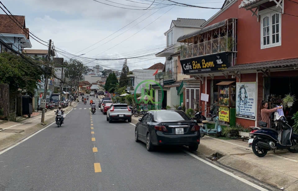 CẦN BÁN NHÀ ĐẤT MẶT TIỀN ĐƯỜNG HOÀNG DIỆU, P5, ĐÀ LẠT