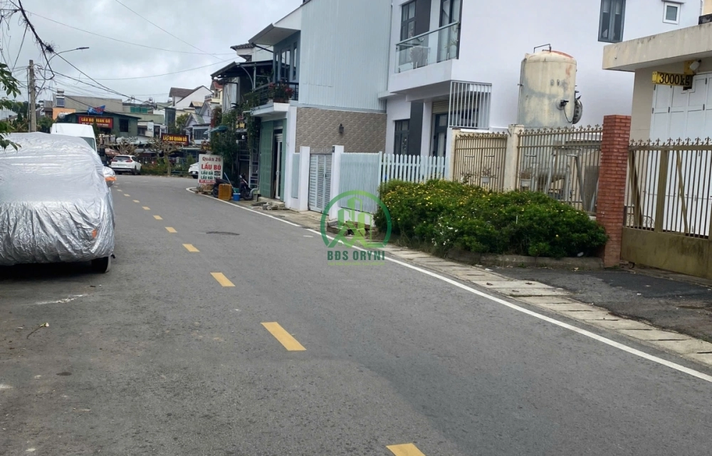 CẦN BÁN NHÀ ĐẤT MẶT TIỀN ĐƯỜNG NGUYỄN THỊ ĐỊNH- P5- ĐÀ LẠT