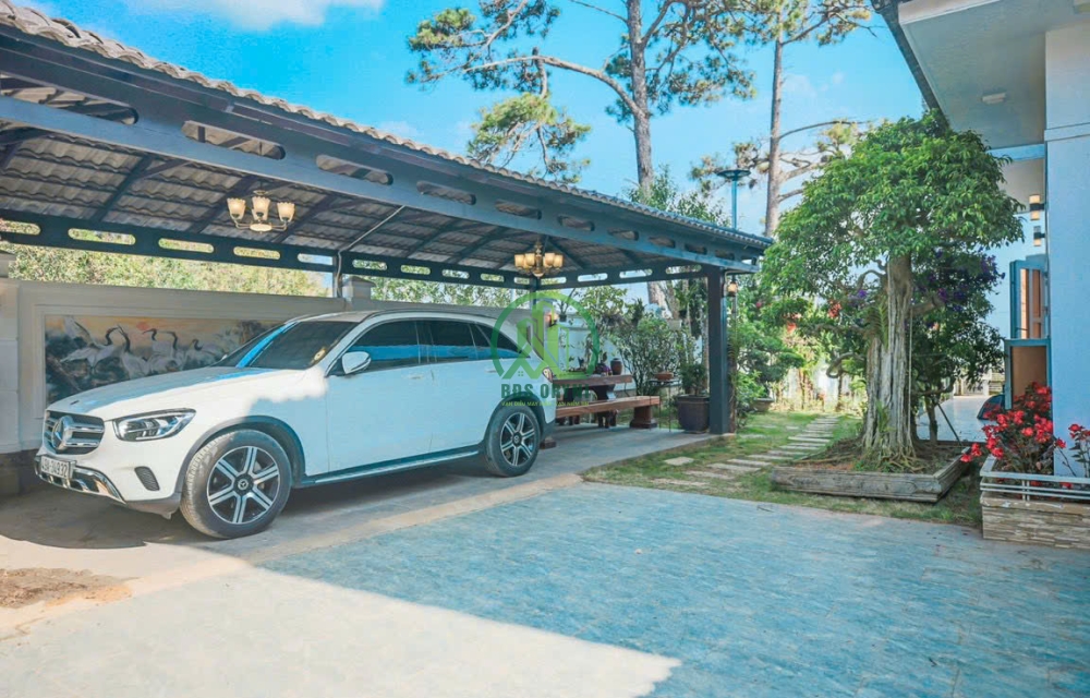 CẦN CHO THUÊ SIÊU BIỆT THỰ NGAY MẶT TIỀN ĐƯỜNG YÊN THẾ - P10 - ĐÀ LẠT