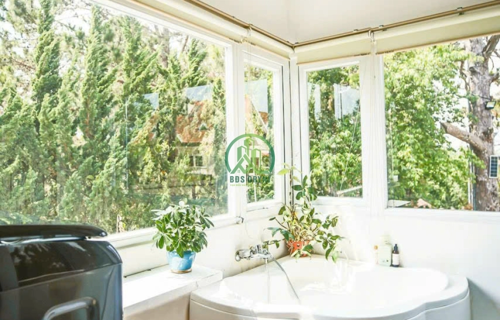 CẦN CHO THUÊ SIÊU BIỆT THỰ NGAY MẶT TIỀN ĐƯỜNG YÊN THẾ - P10 - ĐÀ LẠT