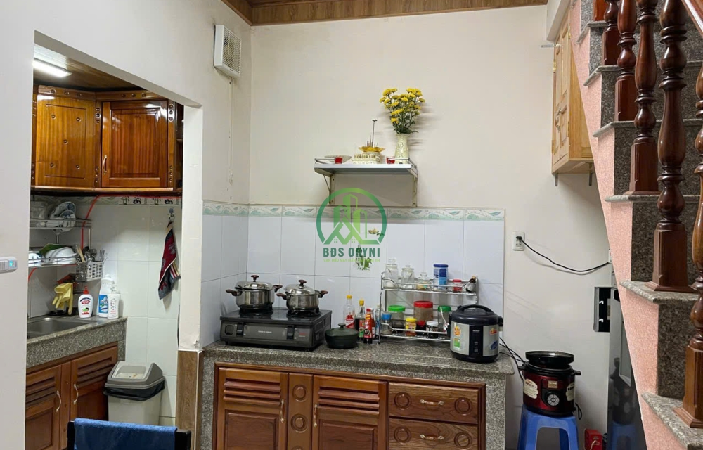 LÀM ĂN LÊN ĐỔI NHÀ MỚI CẦN BÁN GẤP NHÀ ĐƯỜNG NGUYỄN TRUNG TRỰC,P4,ĐÀ LẠT