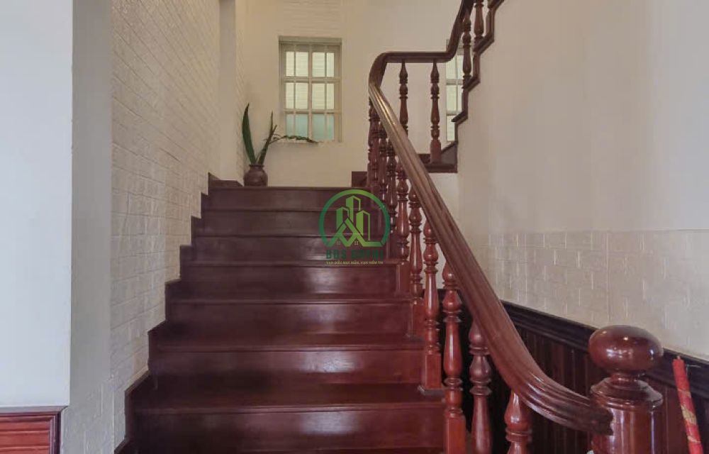 CẦN BÁN VILLA  ĐƯỜNG HOÀNG HOA THÁM, PHƯỜNG 10, ĐÀ LẠT