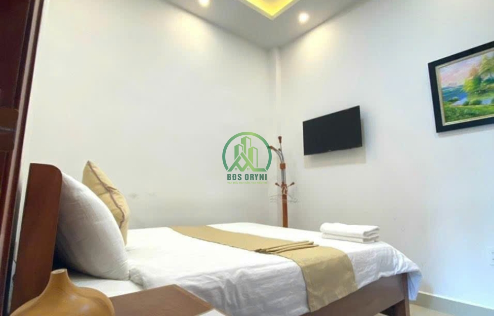 CẦN CHO THUÊ KHÁCH SẠN 2 MẶT TIỀN ĐƯỜNG HAI BÀ TRƯNG - P6 - ĐÀ LẠT