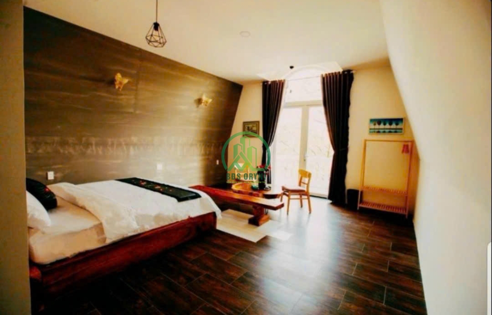 CẦN BÁN GẤP VILLA RESOET TẠI HỒ TUYỀN LÂM - P3 - ĐÀ LẠT