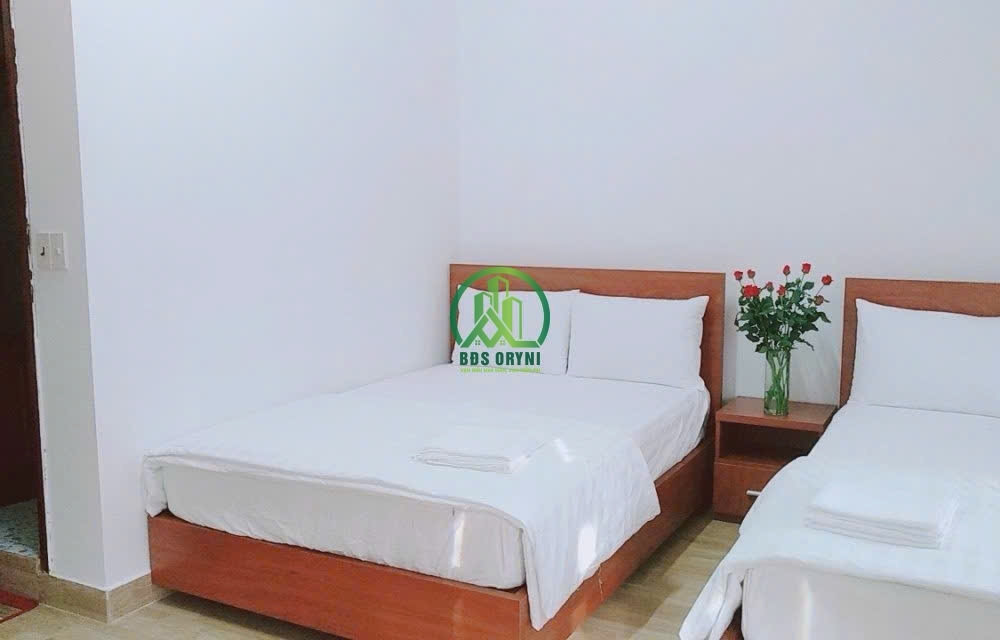 CẦN BÁN KHÁCH SẠN MẶT TIỀN ĐƯỜNG LÝ TỰ TRỌNG- P2- ĐÀ LẠT