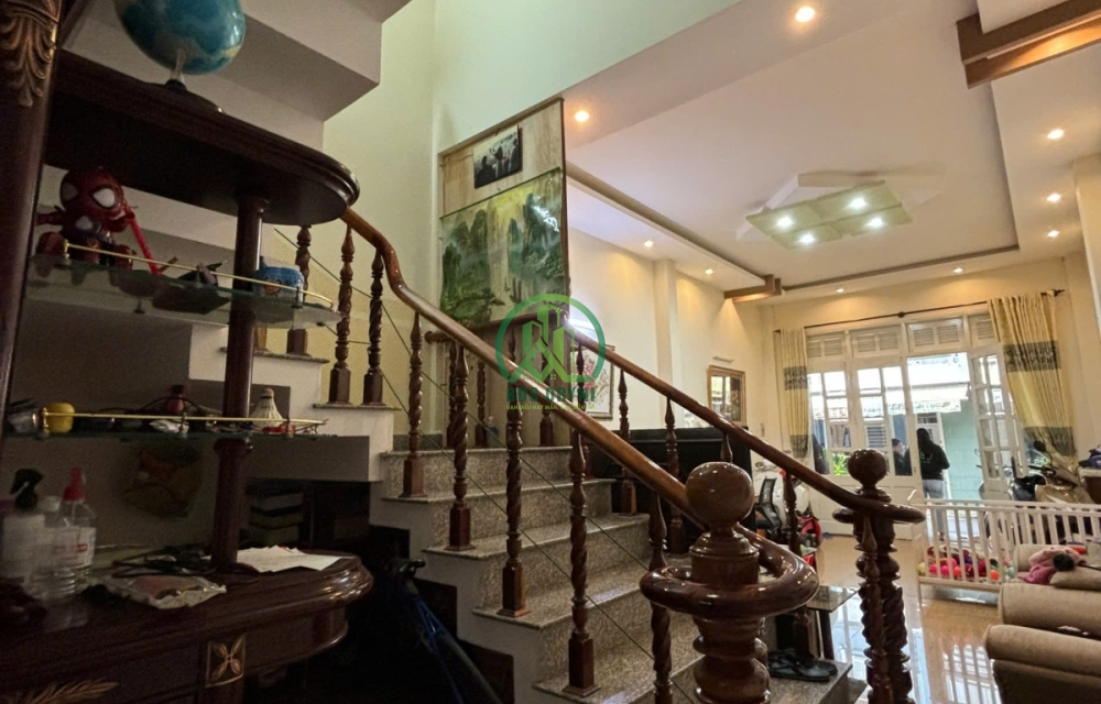 CẦN BÁN NHÀ HẺM 2 MẶT TIỀN ĐƯỜNG PHAN ĐÌNH PHÙNG - P2 - ĐÀ LẠT