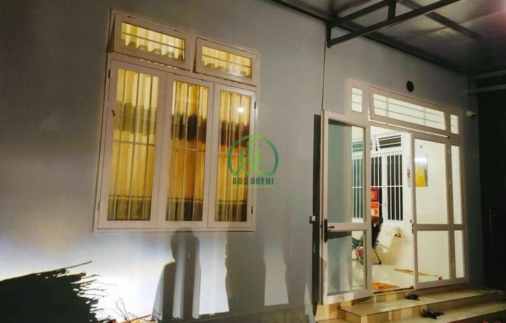 CẦN TIỀN BÁN GẤP NHÀ ĐẸP 2 MẶT TIỀN TẠI THỊ TRẤN NAM BAN - LÂM HÀ - ĐÀ LẠT