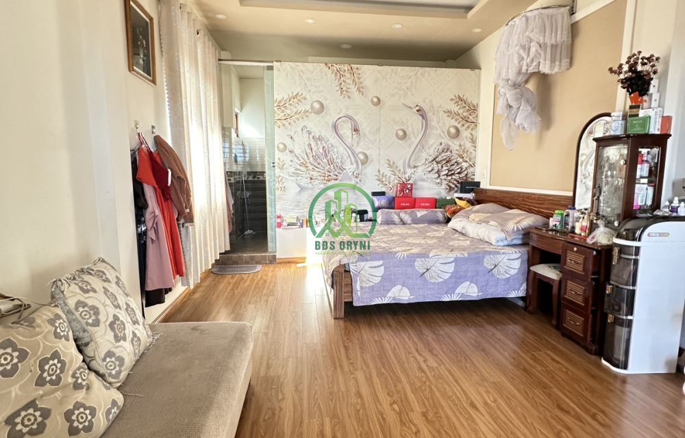 CẦN BÁN NHÀ MẶT TIỀN ĐƯỜNG VẠN HẠNH - P8 - ĐÀ LẠT