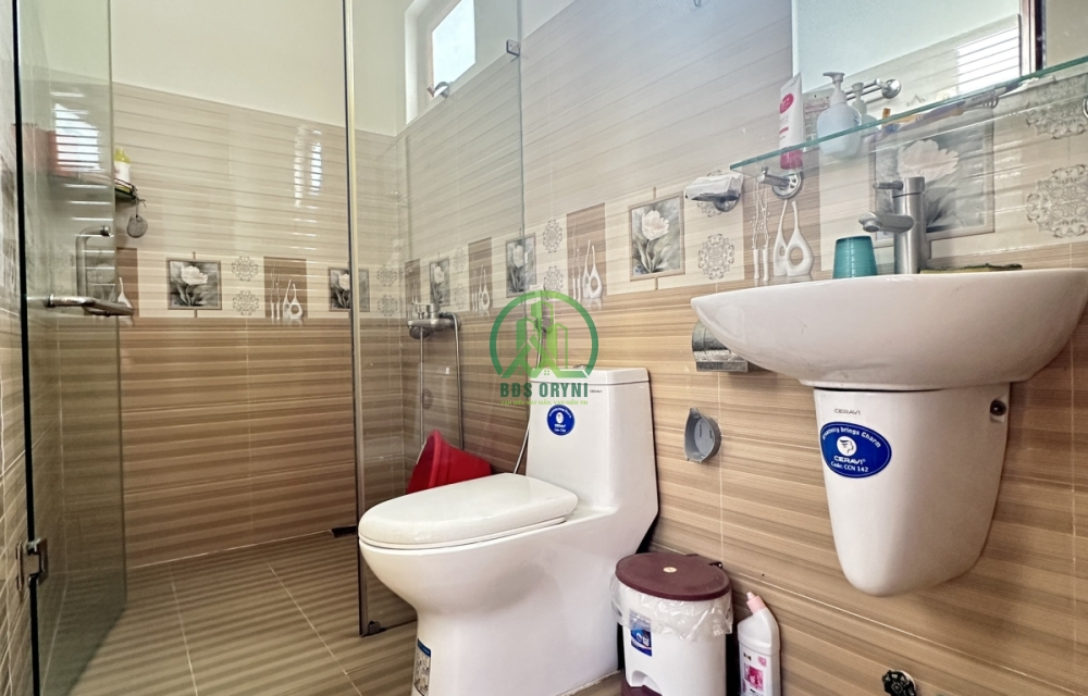 CẦN BÁN NHÀ MẶT TIỀN ĐƯỜNG VẠN HẠNH - P8 - ĐÀ LẠT