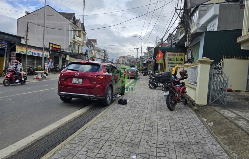 CẦN BÁN GẤP ĐẤT MẶT TIỀN ĐƯỜNG NGUYÊN TỬ LỰC- P8- ĐÀ LẠT 