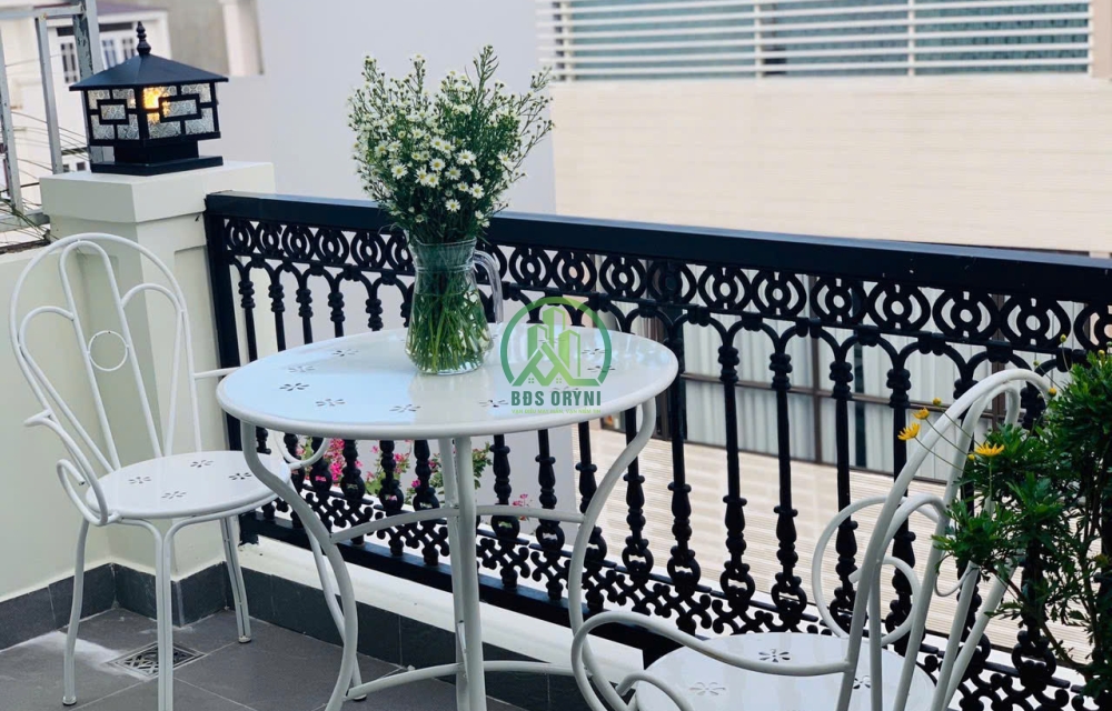 HOT HOT KHÁCH SẠN MỚI MẶT TIỀN ĐƯỜNG NGUYỄN THỊ NGHĨA- P2-ĐÀ LẠT FULL NỘI THẤT 