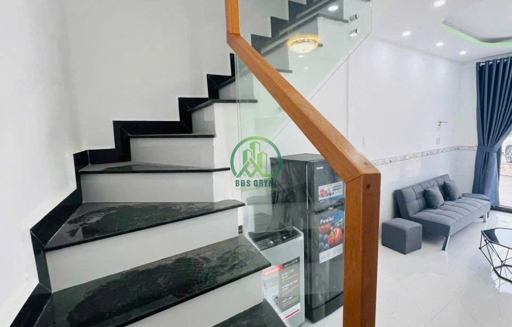 CẦN BÁN 2 NHÀ MỚI ĐƯỜNG TRẦN ANH TÔNG - P8 - ĐÀ LẠT