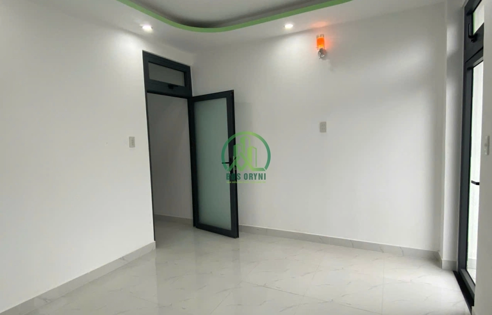 CẦN BÁN 2 NHÀ MỚI ĐƯỜNG TRẦN ANH TÔNG - P8 - ĐÀ LẠT