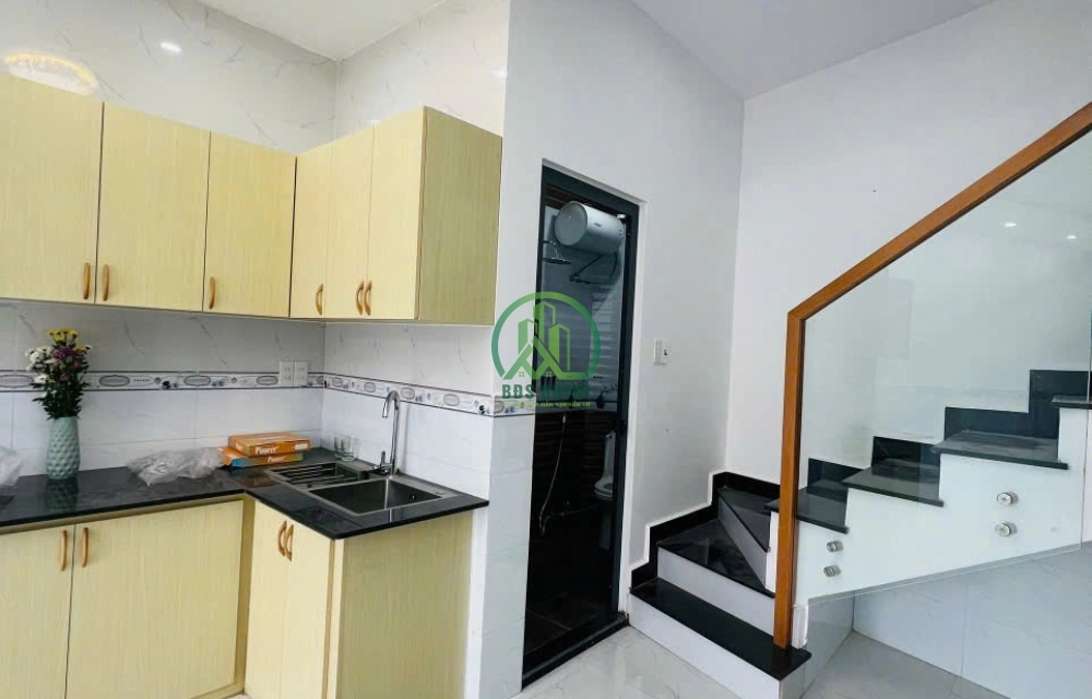 CẦN BÁN 2 NHÀ MỚI ĐƯỜNG TRẦN ANH TÔNG - P8 - ĐÀ LẠT