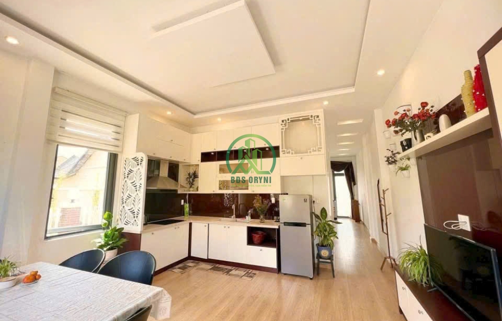 Cho thuê nguyên căn song lập đường Hai Bà Trưng, P/6, Đà Lạt - Giá 10tr/tháng