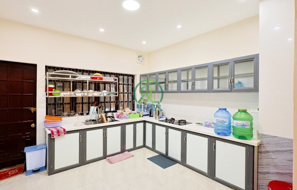 CẦN BÁN BIỆT THỰ XIN SÒ ĐƯỜNG 3 THÁNG 4 - P3 - ĐÀ LẠT