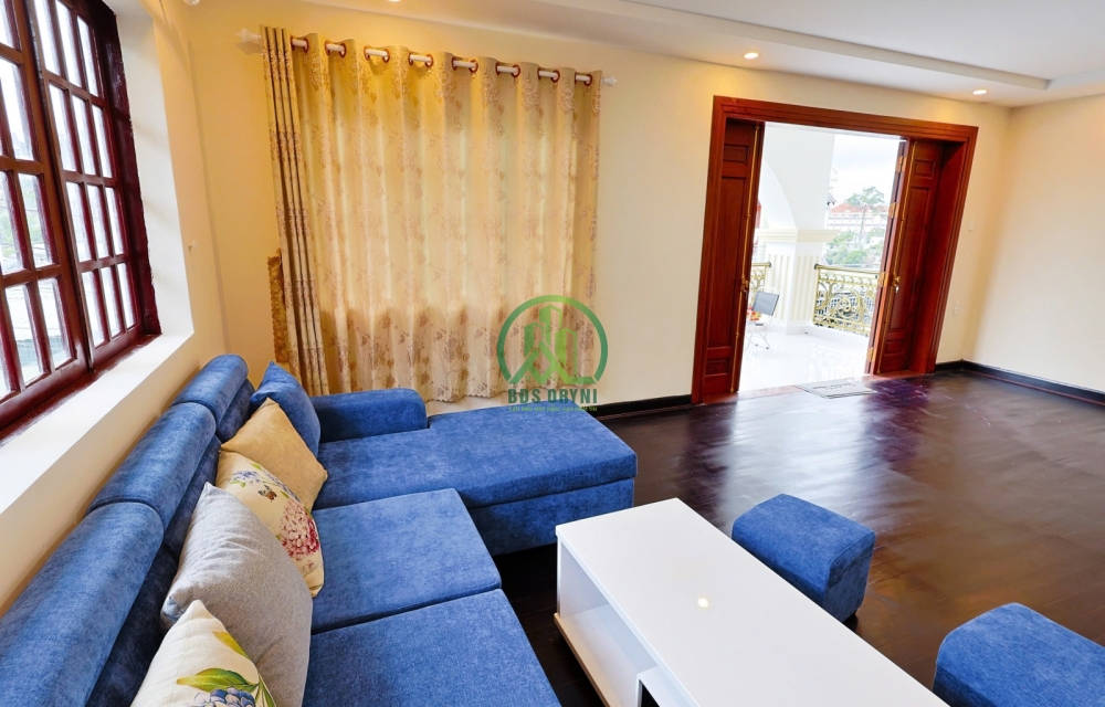 CẦN BÁN BIỆT THỰ XIN SÒ ĐƯỜNG 3 THÁNG 4 - P3 - ĐÀ LẠT
