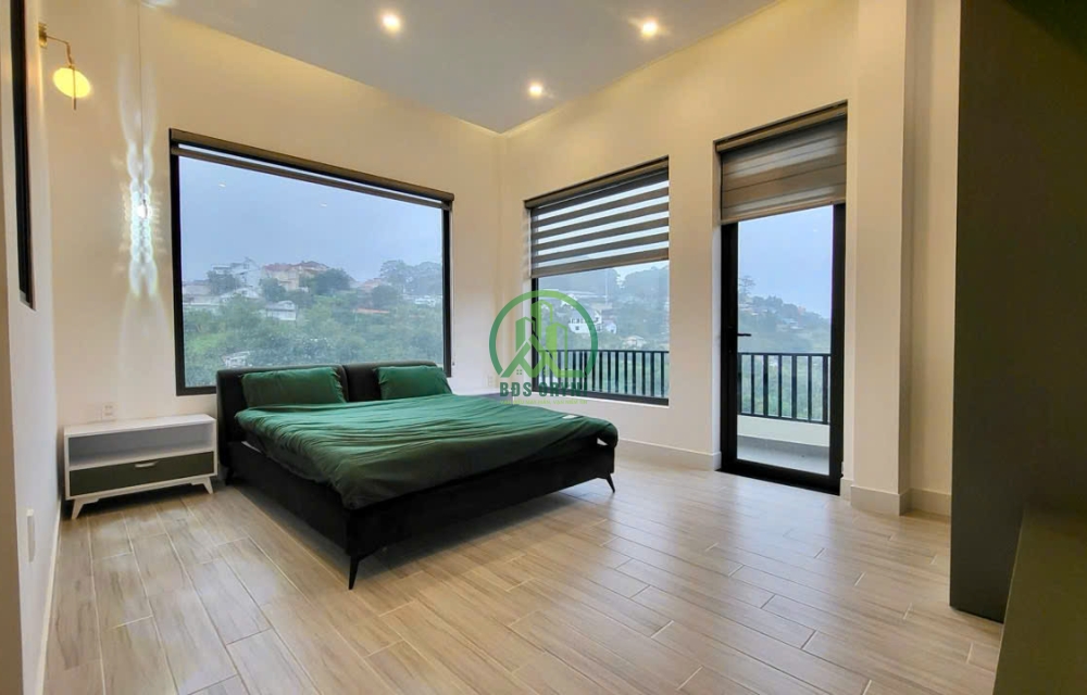 CẦN BÁN KHÁCH SẠN ĐƯỜNG HẺM KHE SANH- P10- ĐÀ LẠT 