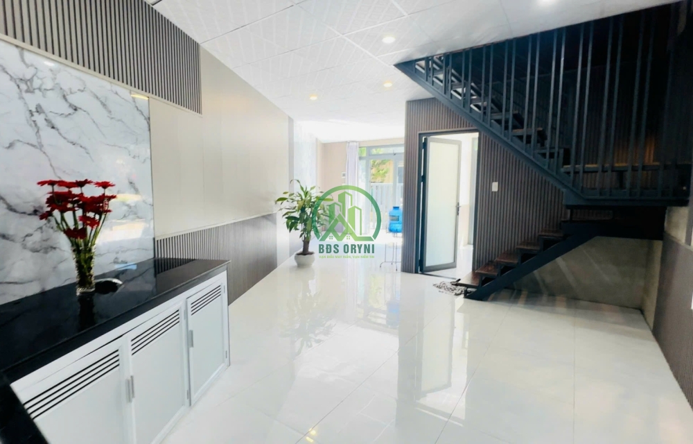 CẦN BÁN NHÀ MỚI ĐƯỜNG NGÔ THÌ SỸ, PHƯỜNG 4, TP. ĐÀ LẠT