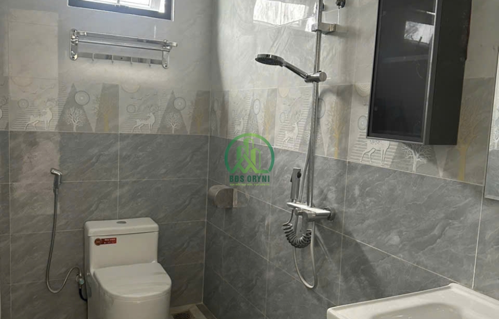 CẦN BÁN GẤP NHÀ MỚI ĐẸP ĐƯỜNG LỮ GIA - P9 - ĐÀ LẠT