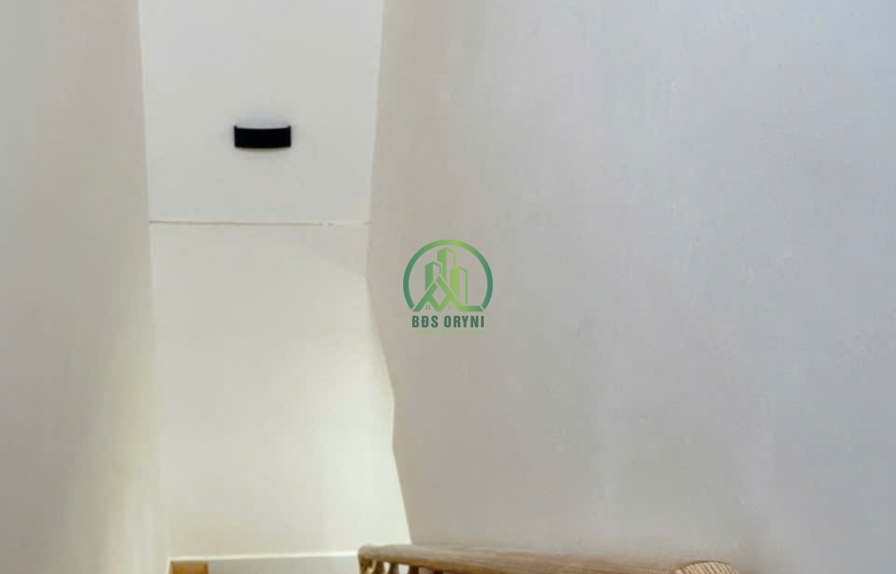 CẦN BÁN GẤP NHÀ MỚI ĐẸP ĐƯỜNG LỮ GIA - P9 - ĐÀ LẠT