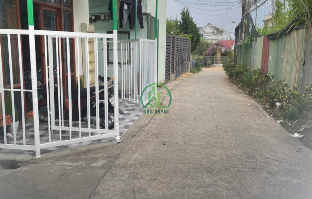 CẦN BÁN DÃY NHÀ TRỌ ĐƯỜNG LÊ HỒNG PHONG, PHƯỜNG 4, ĐÀ LẠT