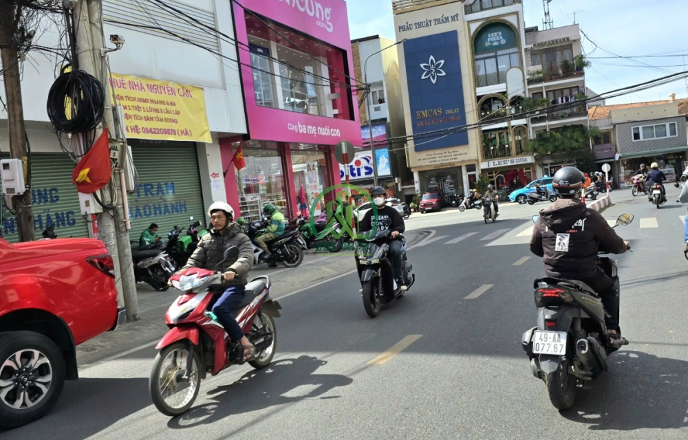 CẦN BÁN NHÀ MẶT TIỀN ĐƯỜNG HAI BÀ TRƯNG - P6 - ĐÀ LẠT