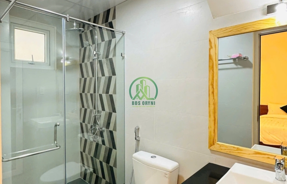 BÁN KHÁCH SẠN MẶT TIỀN THI SÁCH - P6 - ĐÀ LẠT.