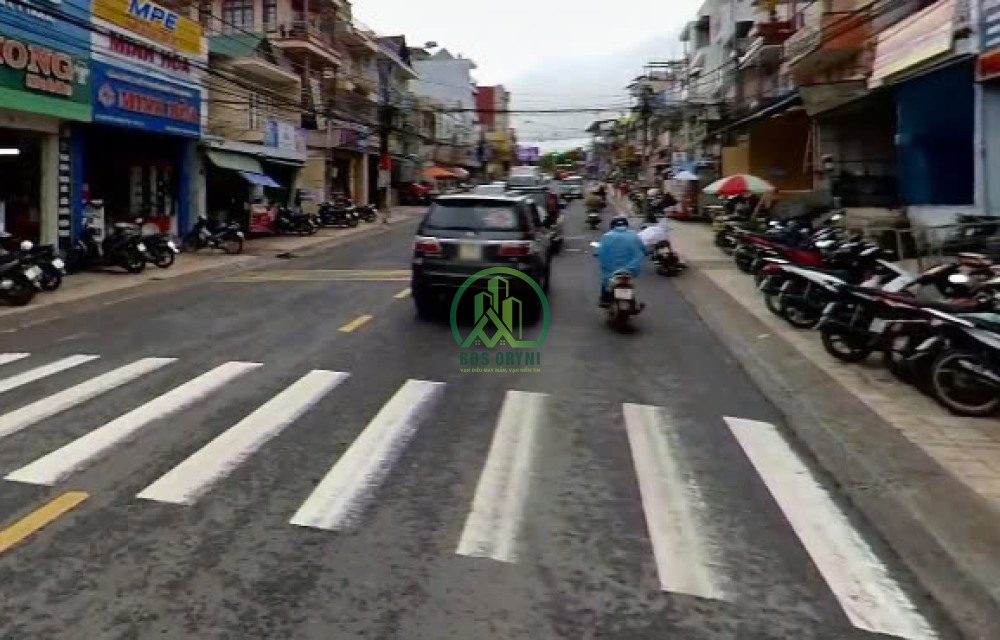 BÁN LÔ ĐẤT 300M2 NGUYỄN CÔNG TRỨ - P8 - ĐÀ LẠT.
