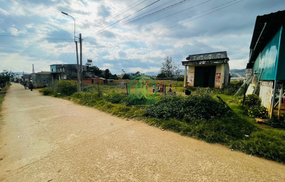BÁN LÔ ĐẤT 1500M2 XÃ TÀ NUNG - ĐÀ LẠT.