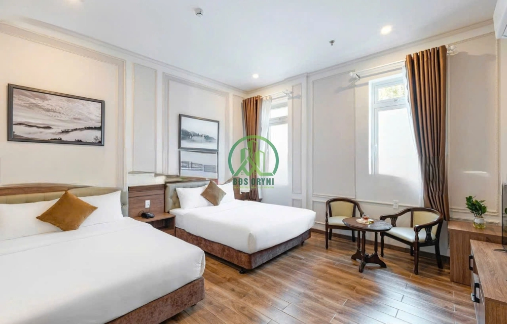 BÁN GẤP KHÁCH SẠN ĐƯỜNG HOÀNG VĂN THỤ - P4 - ĐÀ LẠT