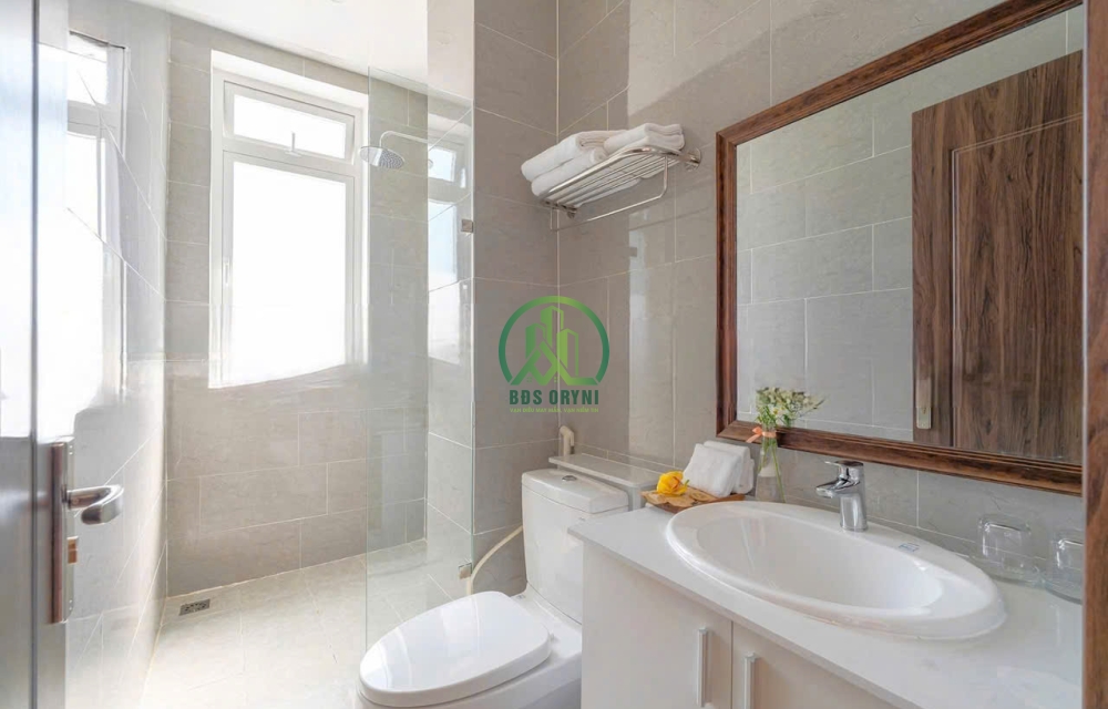 BÁN GẤP KHÁCH SẠN ĐƯỜNG HOÀNG VĂN THỤ - P4 - ĐÀ LẠT