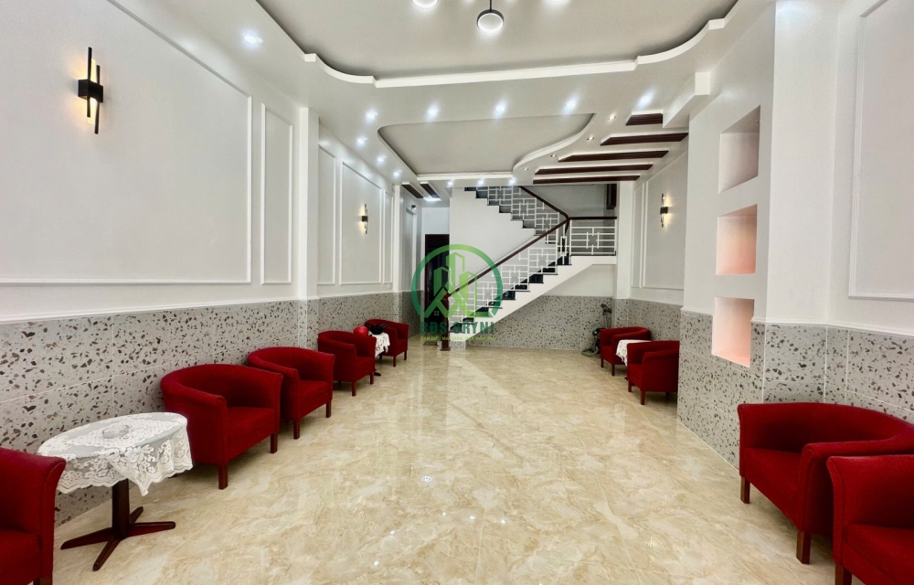 CẦN BÁN - CHO THUÊ  NHÀ MẶT TIỀN ĐƯỜNG PHAN ĐÌNH PHÙNG - P2 - ĐÀ LẠT 