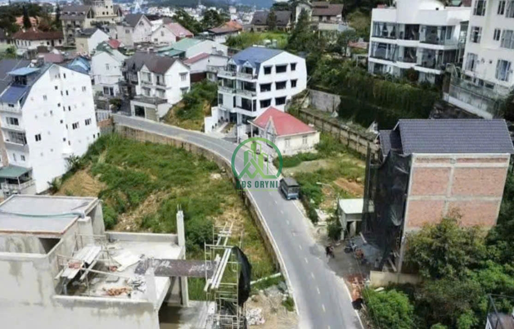 CẦN BÁN 2 LÔ ĐẤT LIỀN KỀ ĐƯỜNG HẺM LÊ HỒNG PHONG - P4 - ĐÀ LẠT