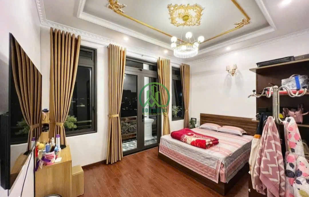 BÁN NHÀ SỔ RIÊNG XÂY DỰNG P8 - ĐÀ LẠT