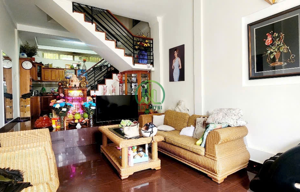 CẦN BÁN NHÀ MẶT TIỀN ĐƯỜNG PHAN NHƯ THẠCH - P1 - ĐÀ LẠT